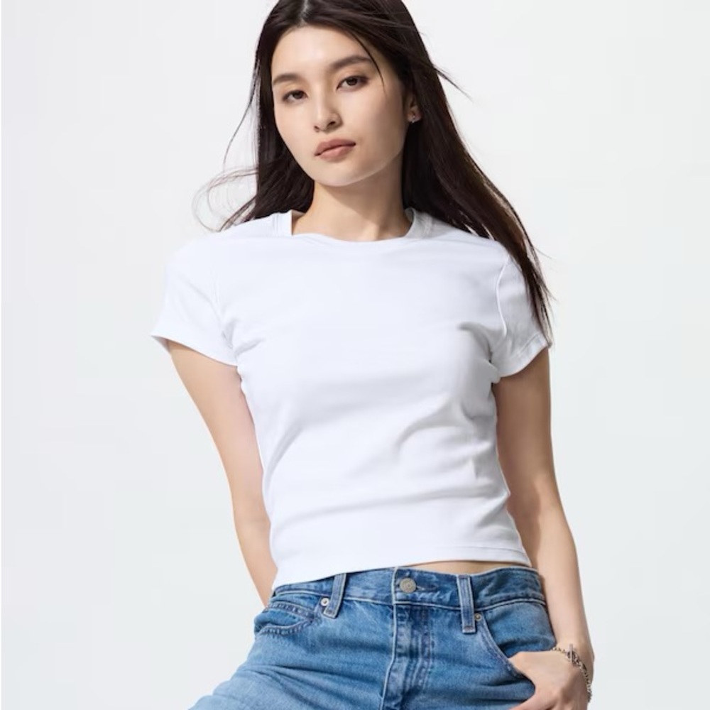 UNIQLO Mini T-Shirt XS Classic White Women's Top New NWT Fitted 90s